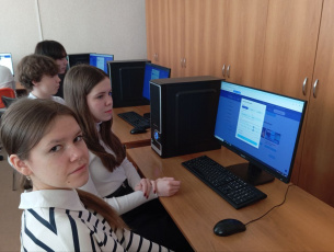 На «Уроке цифры» курганские школьники узнали о кибербезопасности в космосе